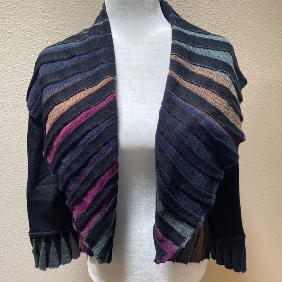 NEW! Angel Design by Sabri Ozel Pleated Italian Circle Cardigan Size Small - Picture 2 of 12